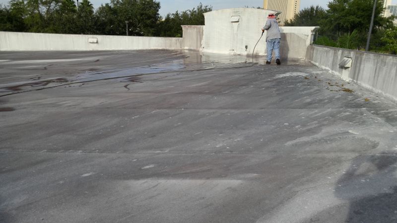 Seasonal Flat Roof Repair Tips